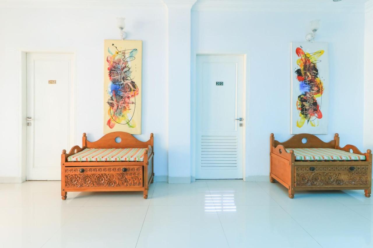 Ge Jacmart Homestay Макасар Экстерьер фото
