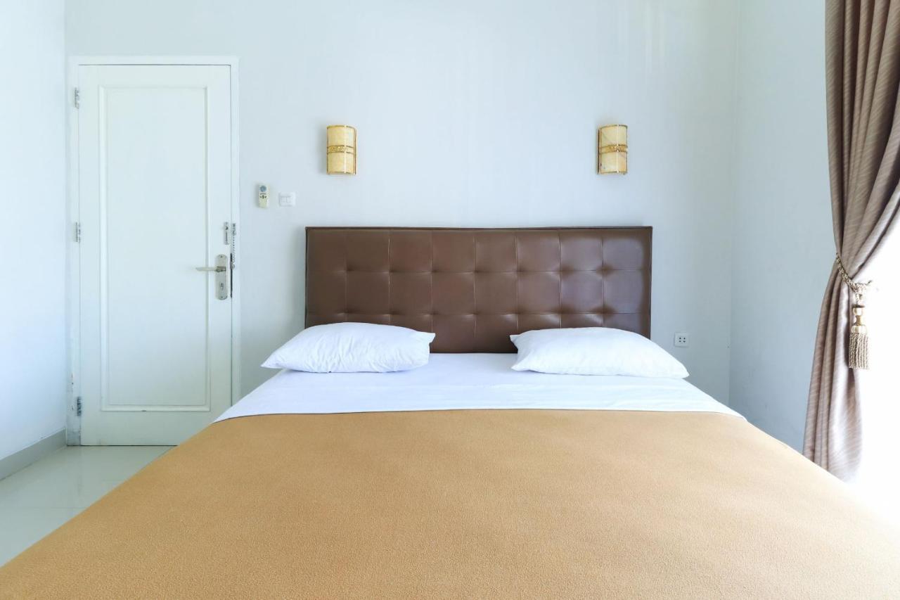 Ge Jacmart Homestay Макасар Экстерьер фото