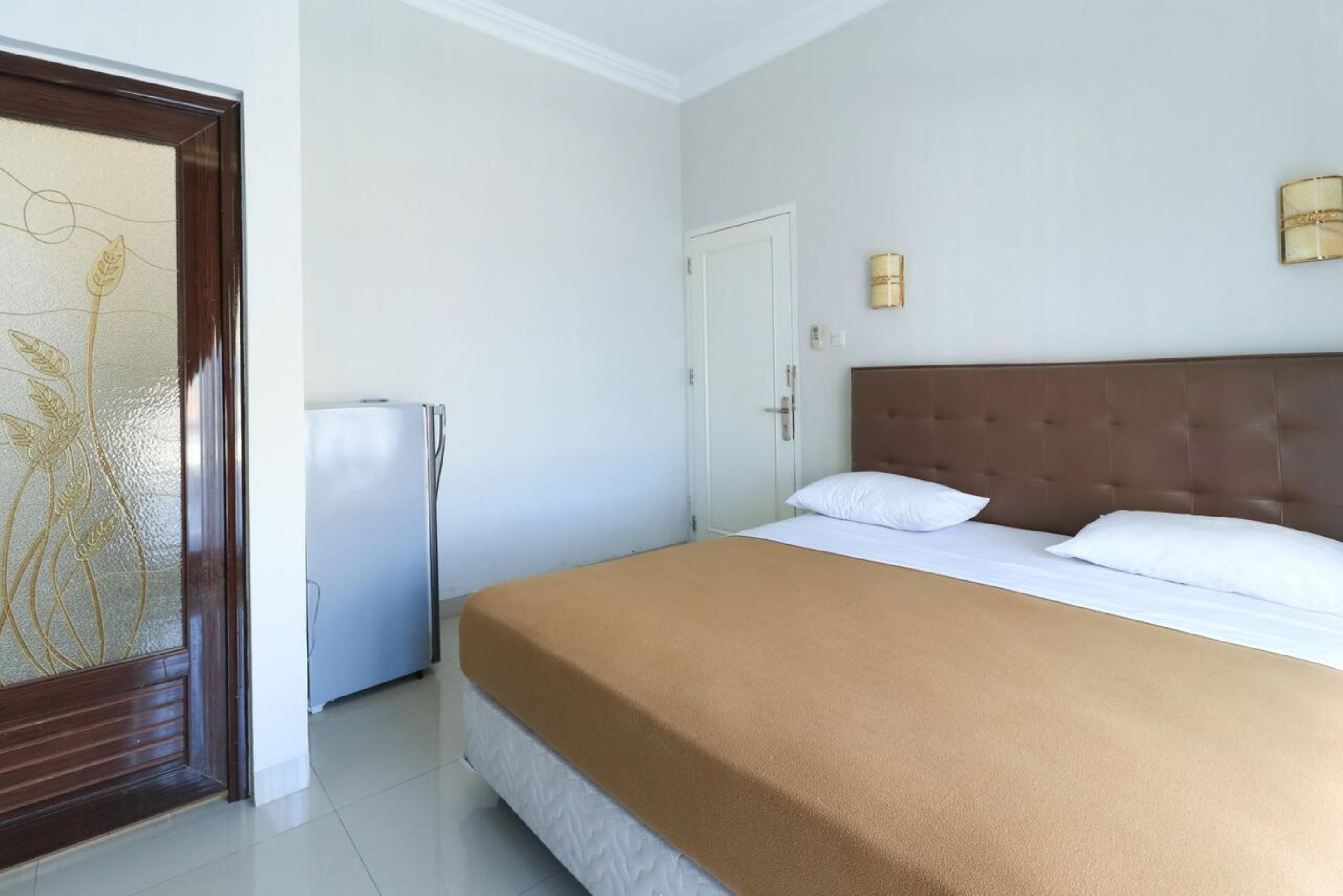 Ge Jacmart Homestay Макасар Экстерьер фото
