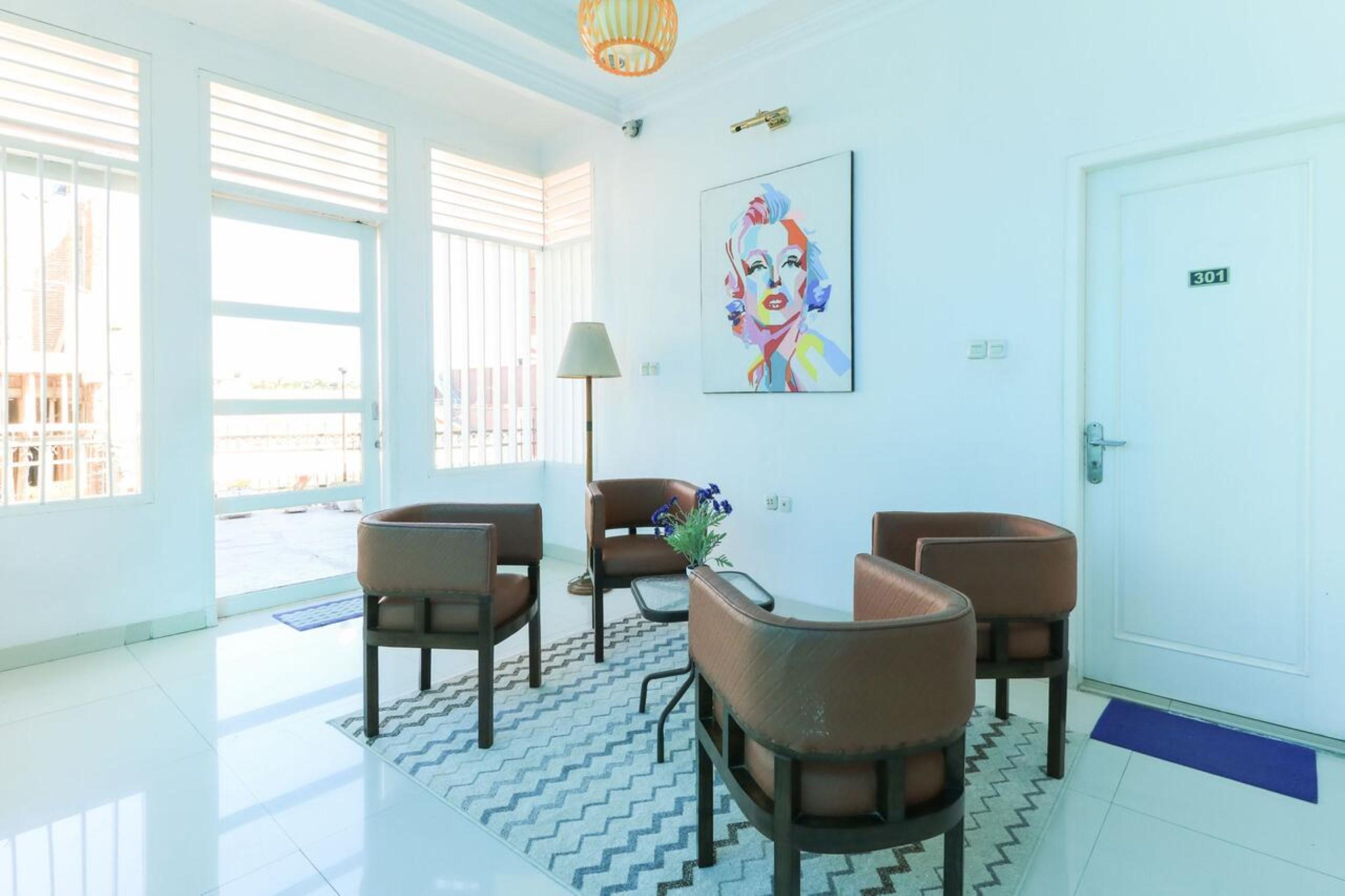 Ge Jacmart Homestay Макасар Экстерьер фото