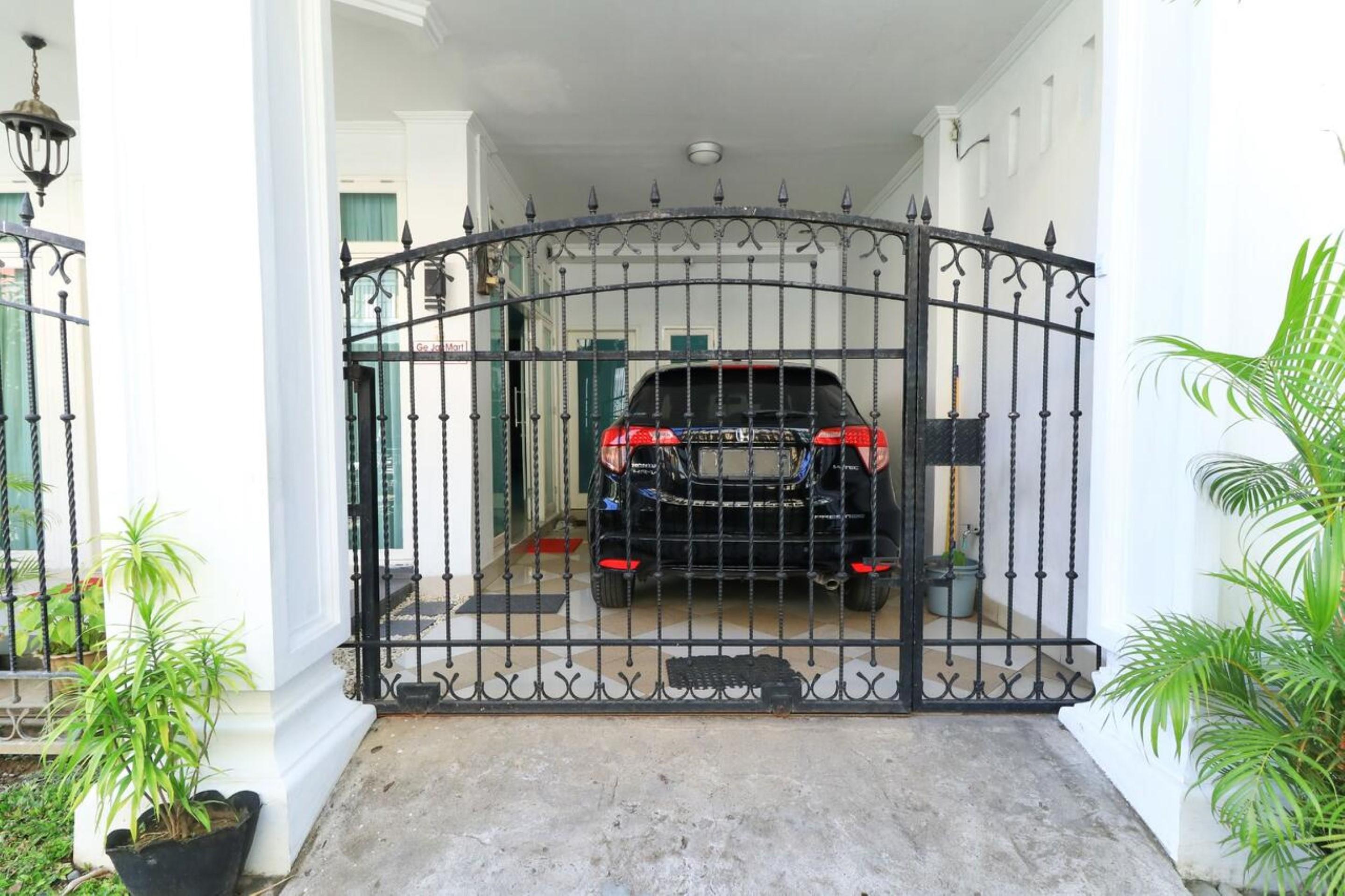 Ge Jacmart Homestay Макасар Экстерьер фото