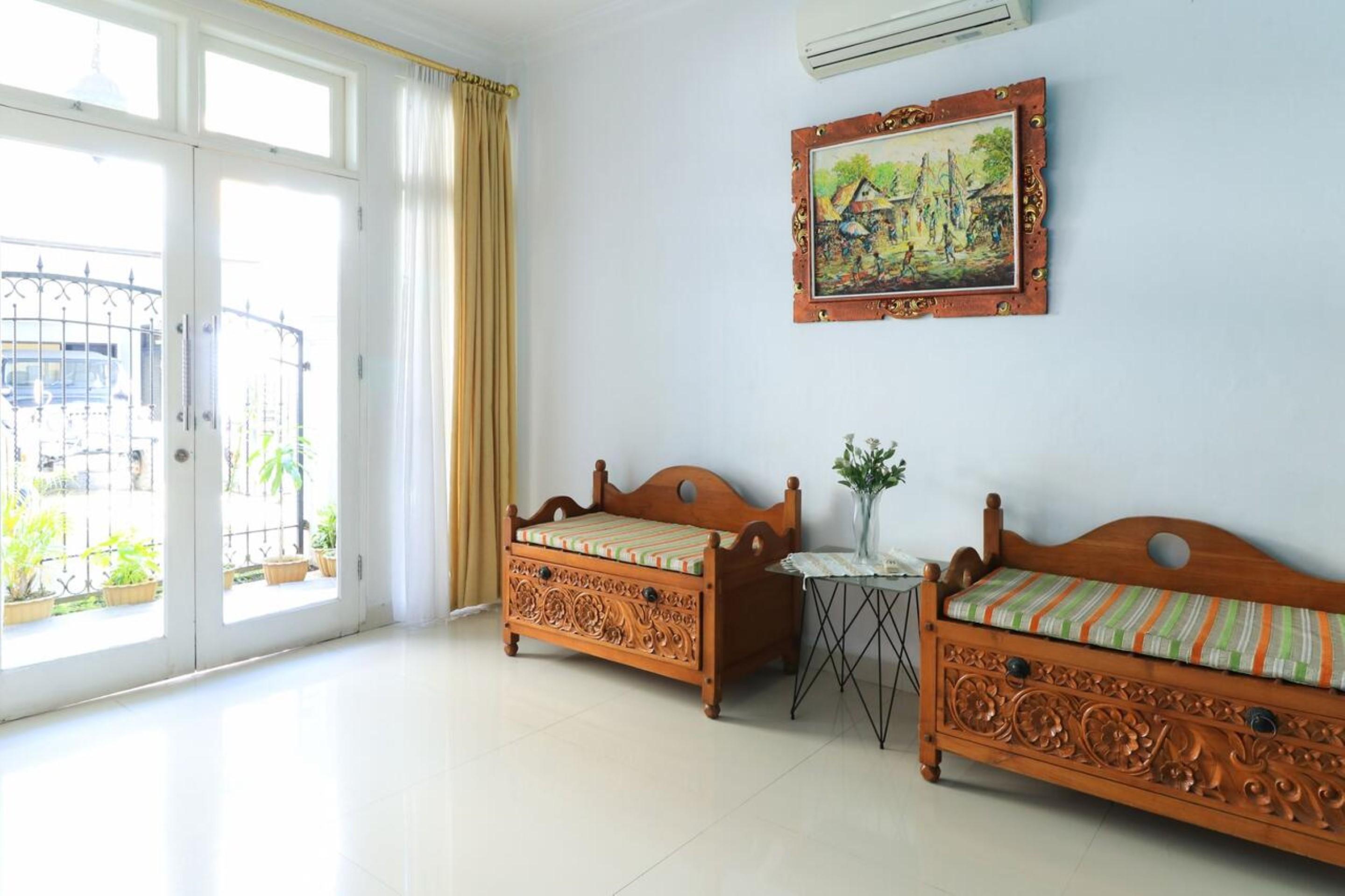 Ge Jacmart Homestay Макасар Экстерьер фото